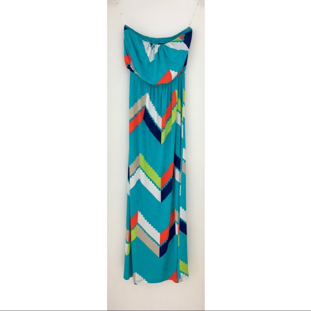 Maxi strapless dress